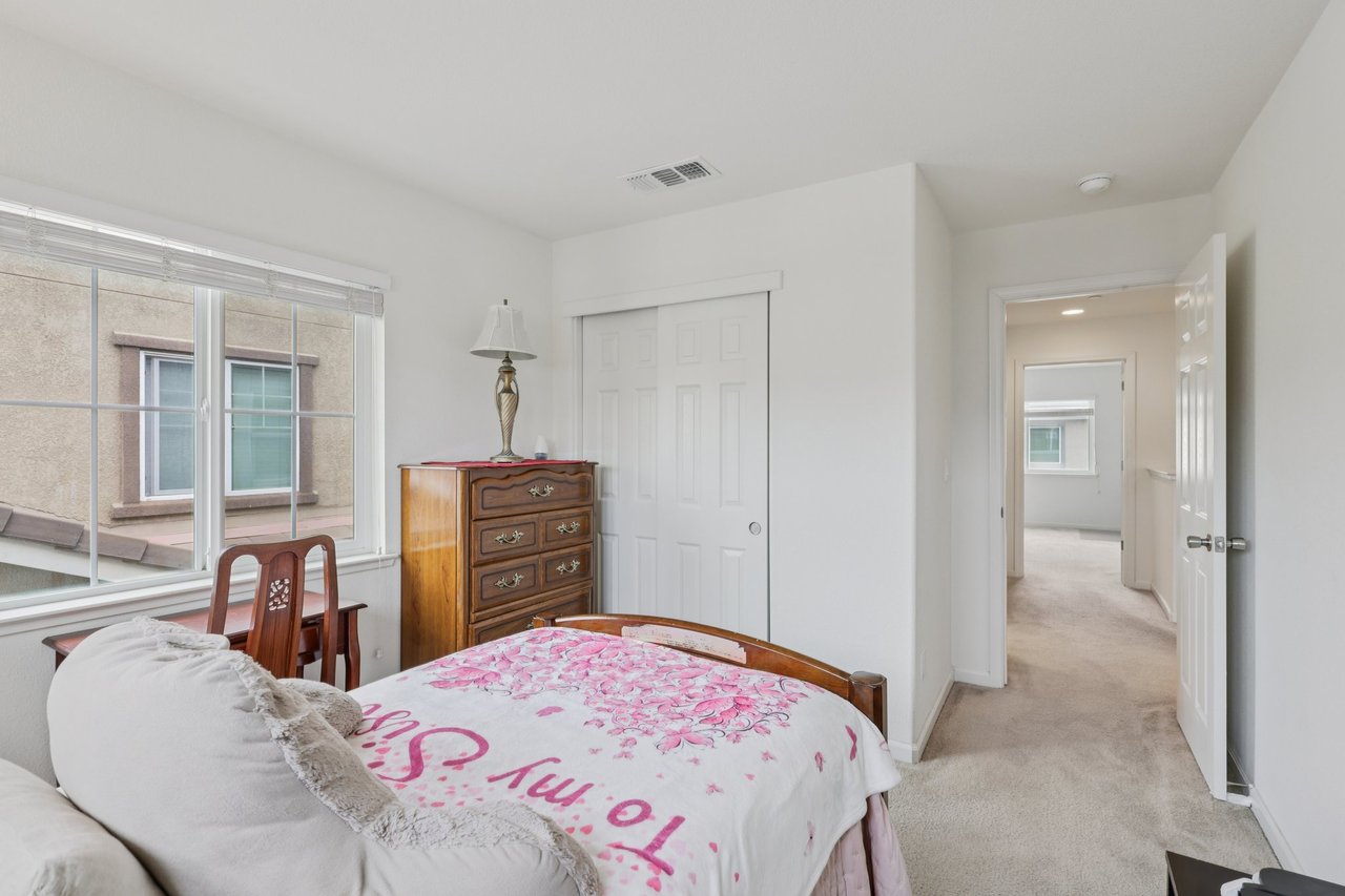 5348 Gramercy Cir