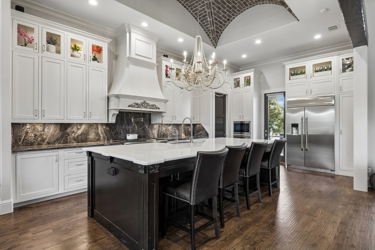 317 Knights Trail