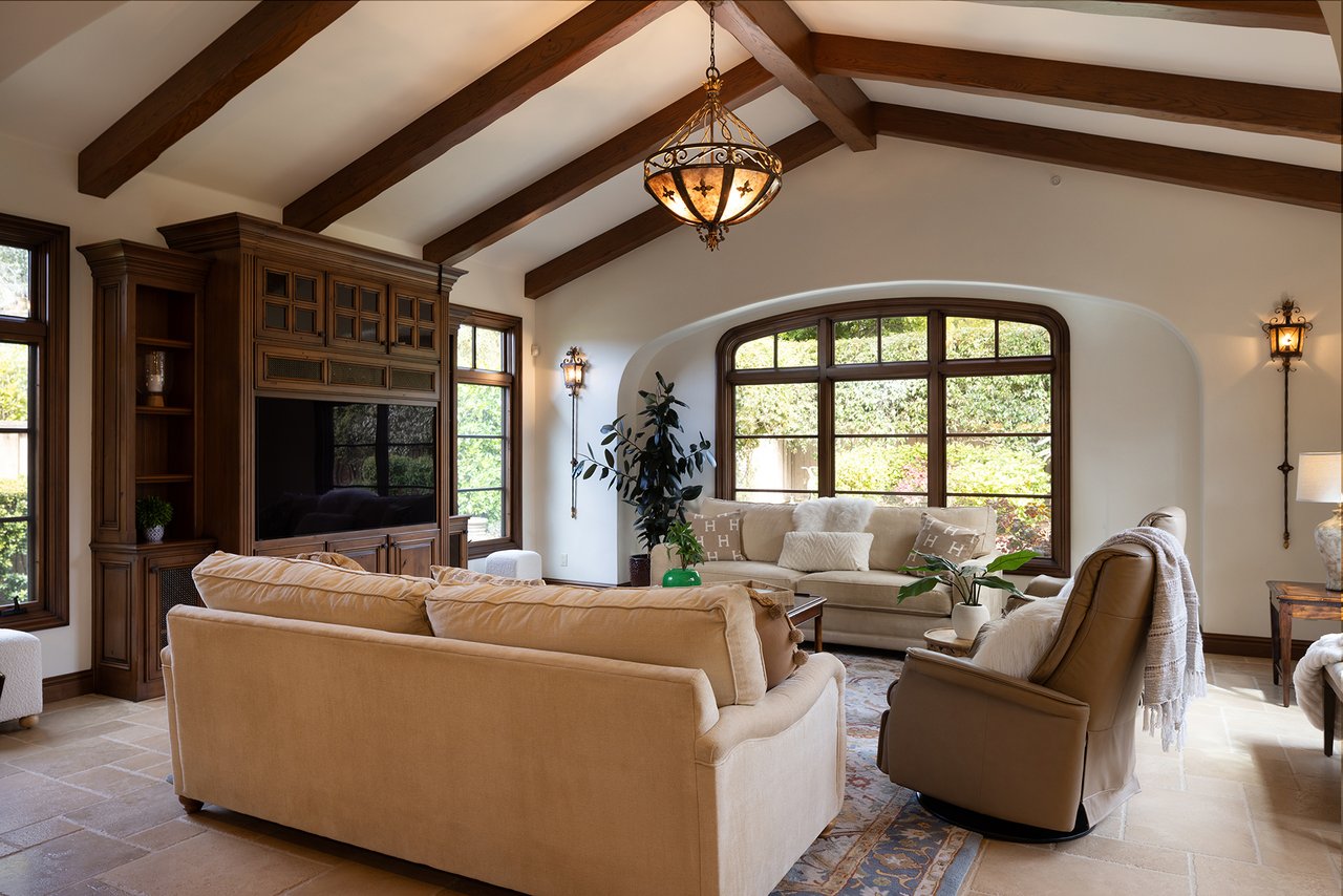 Striking Pebble Beach Residence Near MPCC
