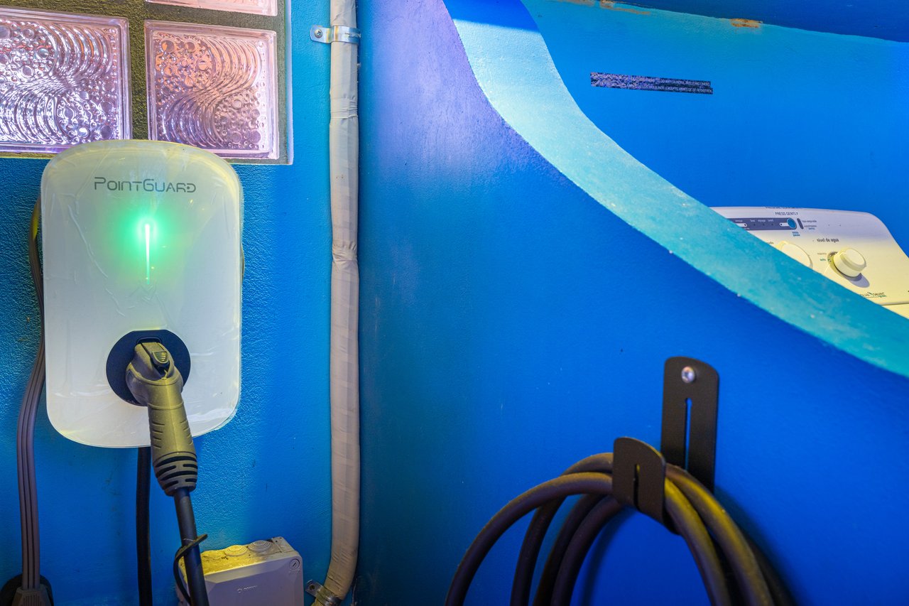 Casa Vista Harmonia, Legendary Ocean Views and Sustainable Living!