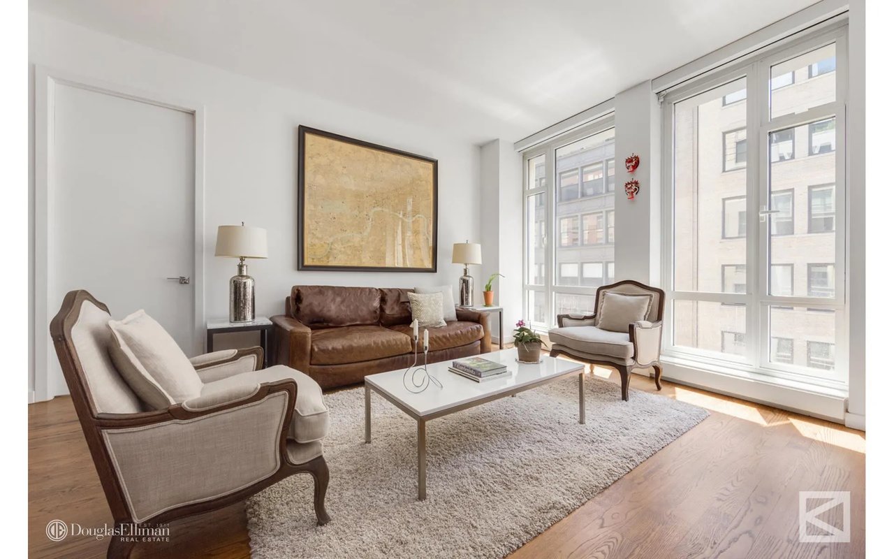 133 W 22nd St, #9B