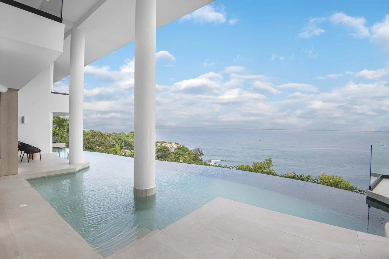Cliffside Ocean View Estate, Jaco, Puntarenas