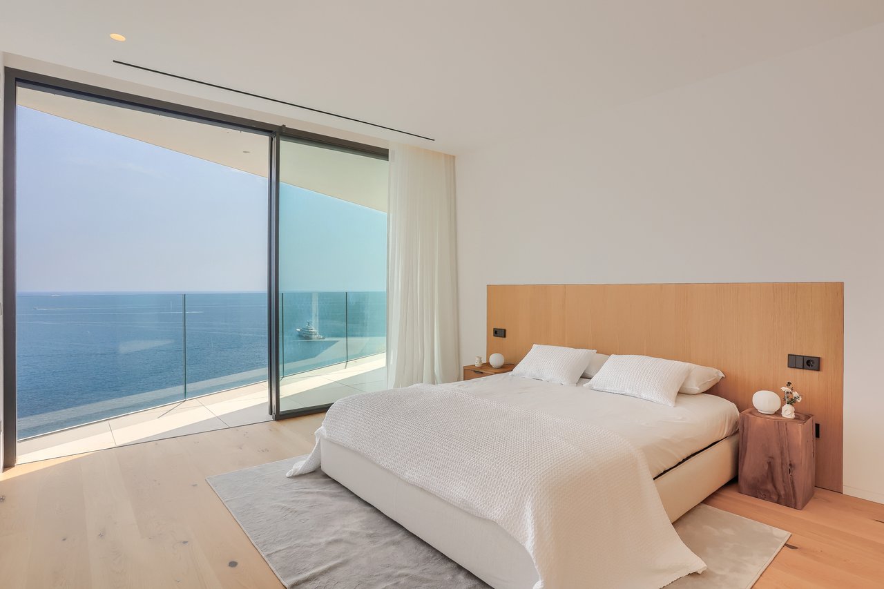 Modern Villa in The Exclusive El Toro Community