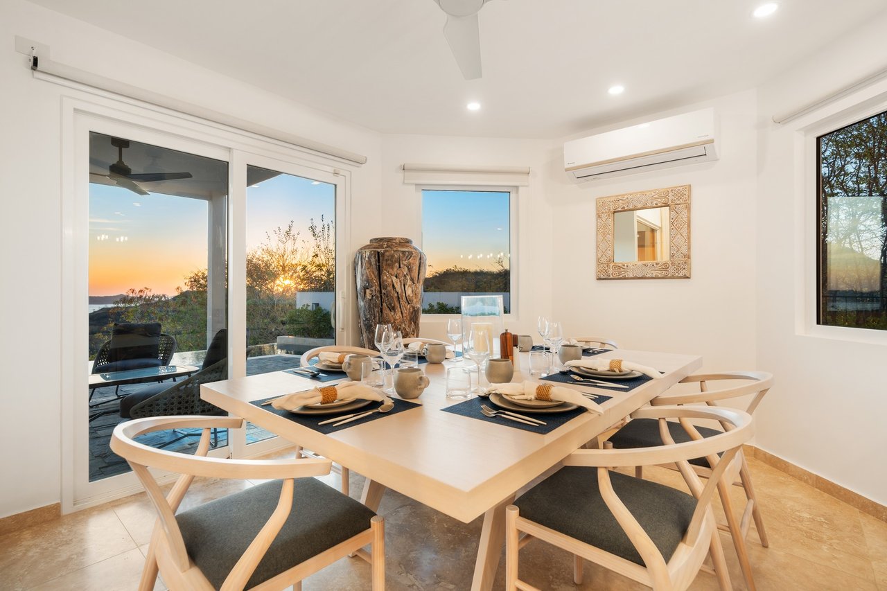Ocean View Retreat in Mar Vista