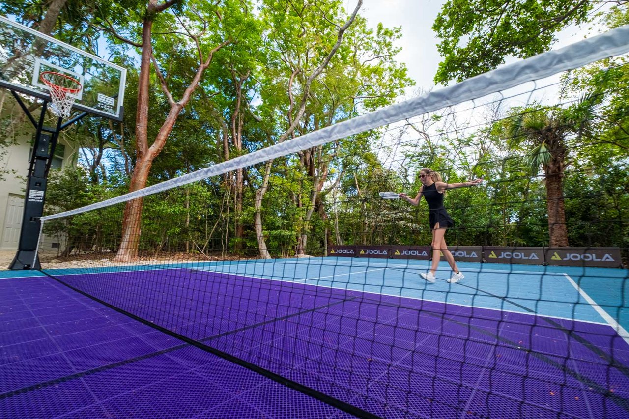 A Local’s Guide to Après Pickleball in Islamorada, featuring The Caribee Beach House 