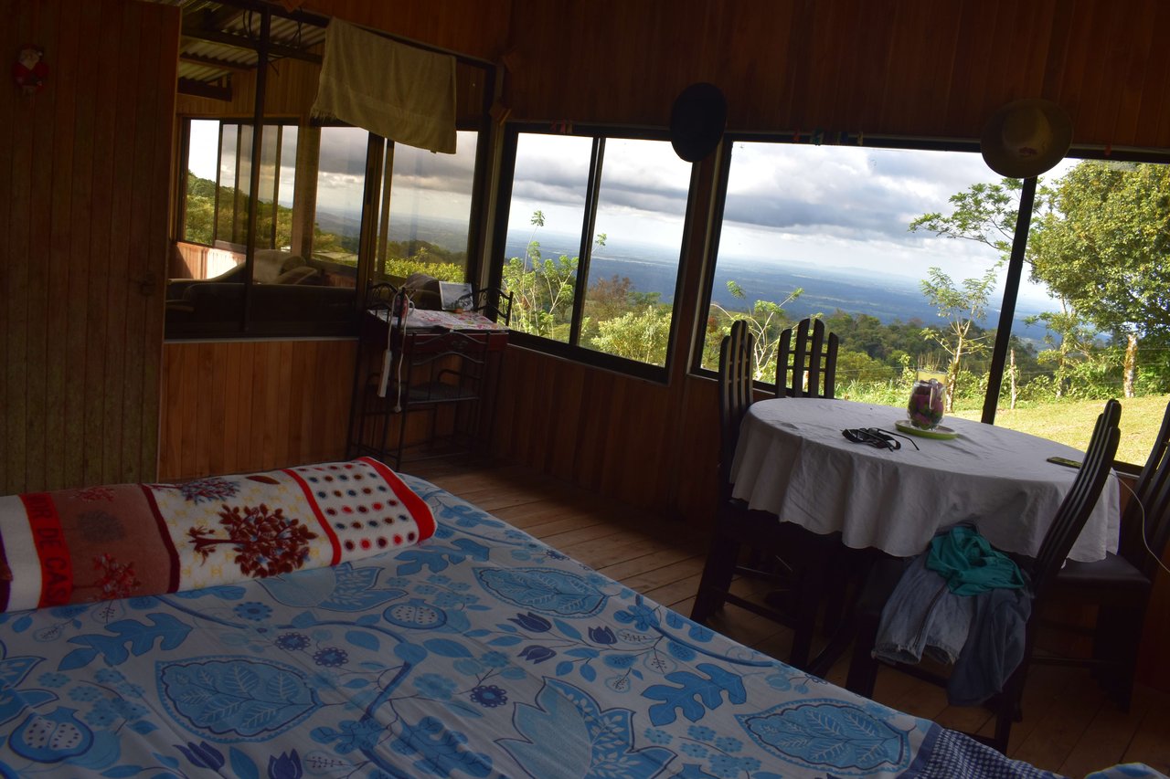 Colina del Tapir | Experience breathtaking views of Lake Nicaragua, with the majestic Concepcion Volcano against the backdrop of Ometepe Island!