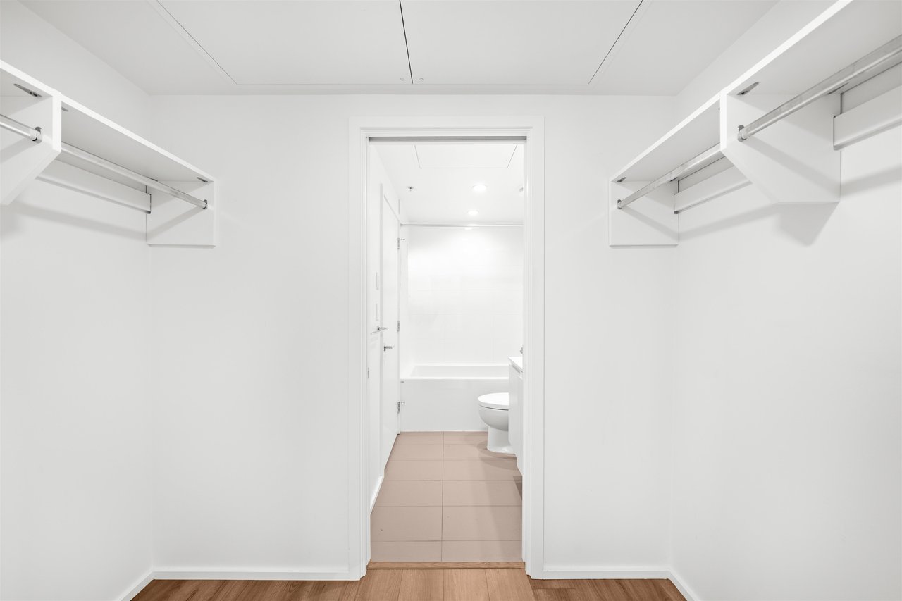 2804-3833 Evergreen Pl