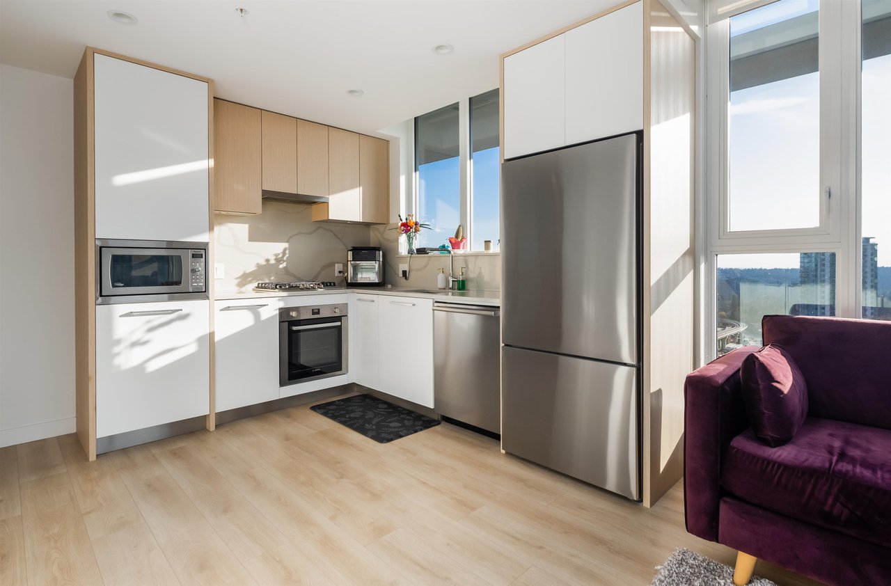 1602-567 Clarke Rd