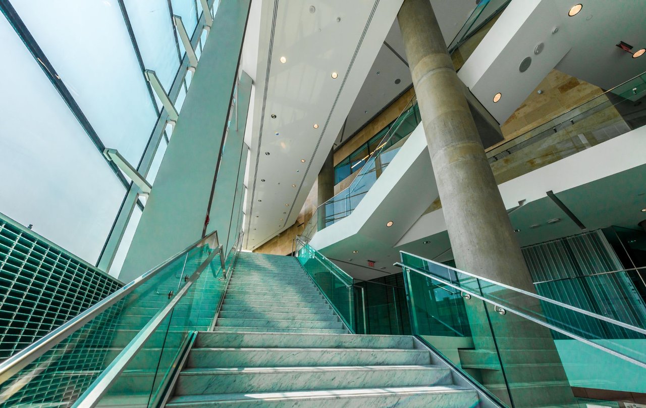 What It Takes to Be a Successful Real Estate Agent | B&B Luxury Properties