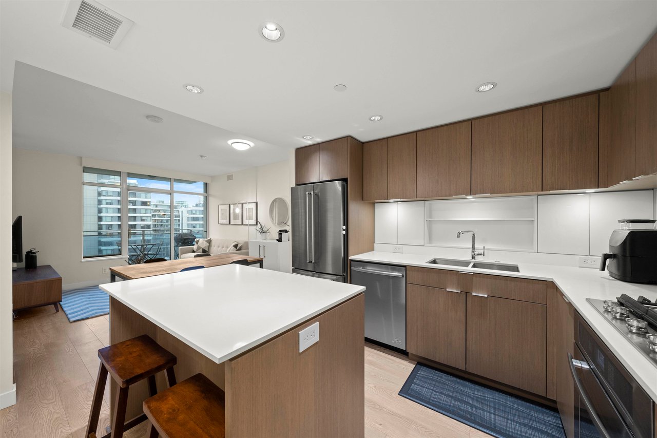 1009-111 E 1st Avenue, Vancouver