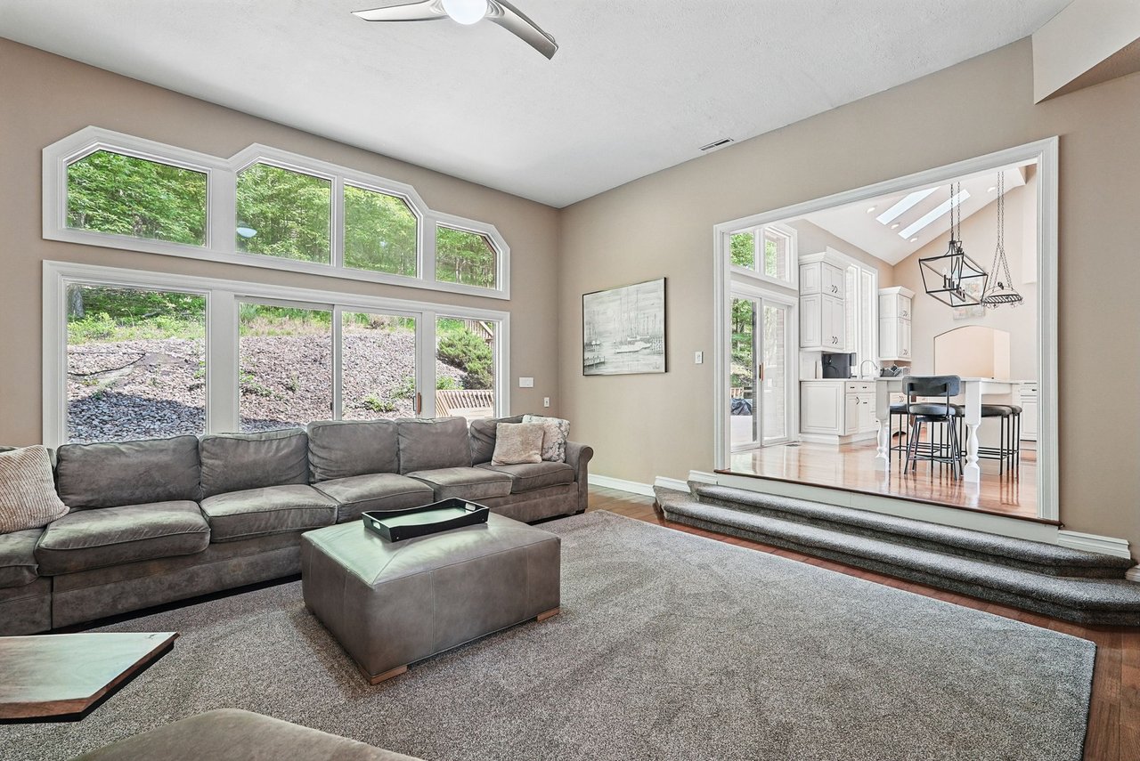 559 Normandy Ct