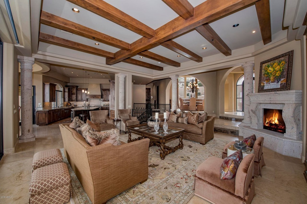 9607 N Four Peaks Way