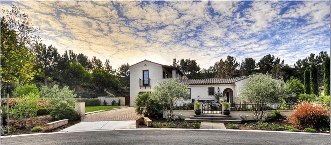 11 Vaquero Rd