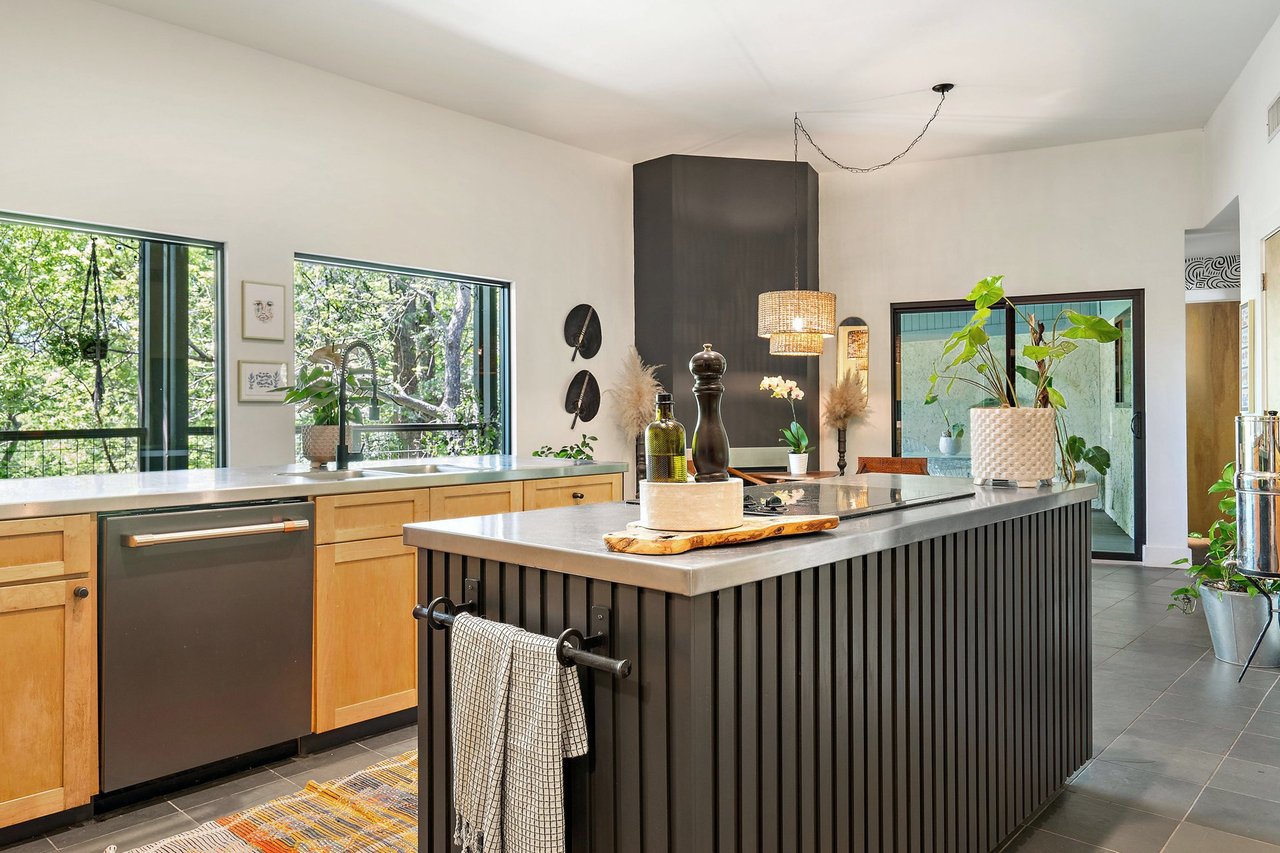 SOLD by Northwest Hills #1 Team: 7602 Rim Cove - Luxury Estate on Nearly an Acre