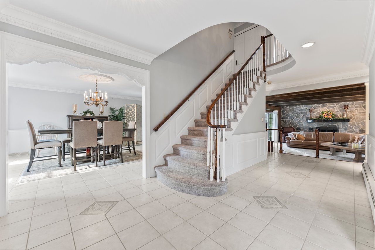 89 Eastwood Drive