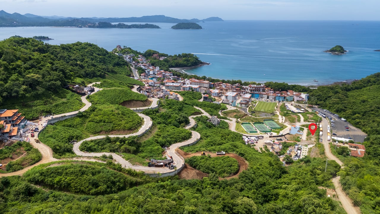 El Prado Lot #4 | Prime Homesite Between Central Park & Market Square in Las Catalinas