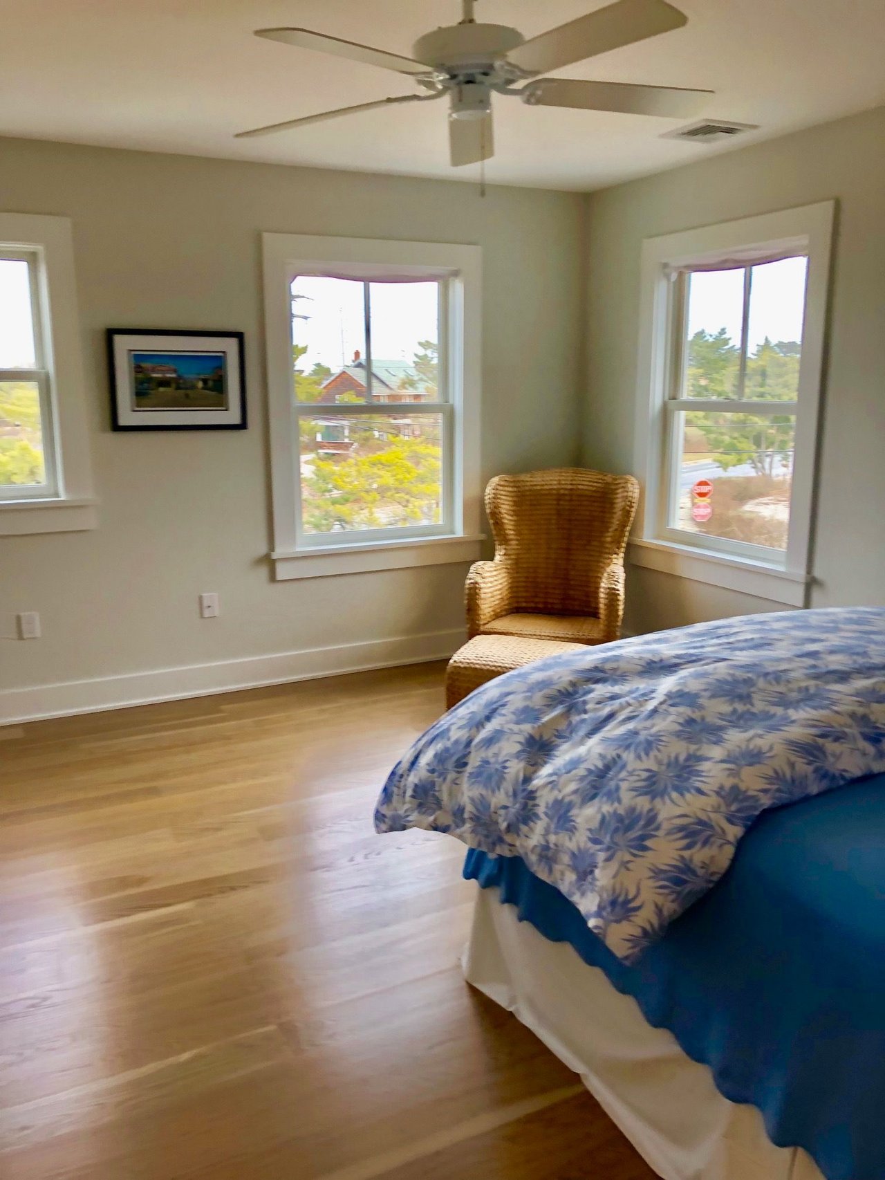 #103 Exclusive Curtis Point