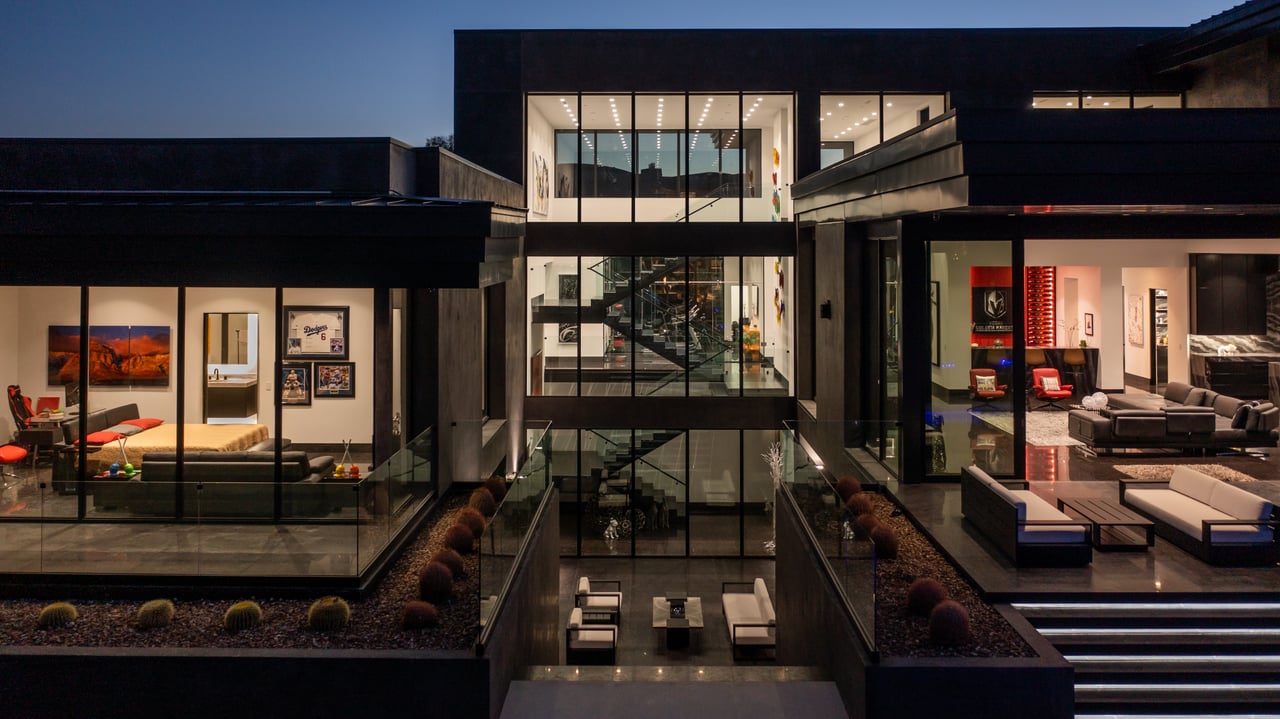 44 Hawk Ridge Drive