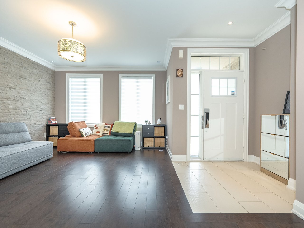 6 Point Pelee Lane