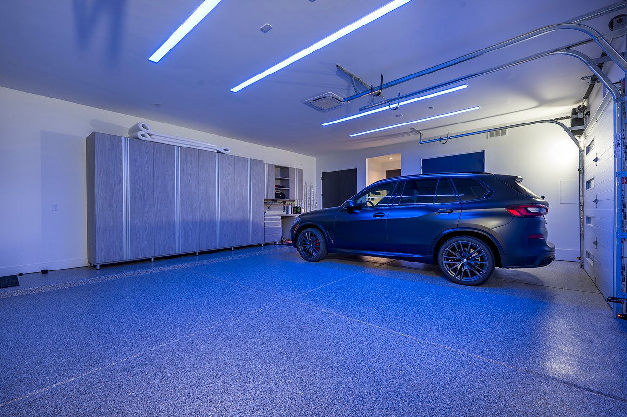 10784 E PINNACLE PEAK Road