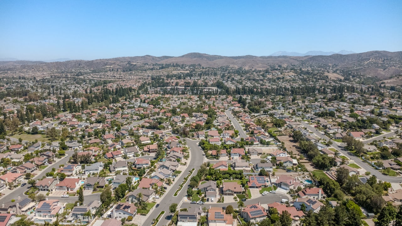 20525 Via Campanas