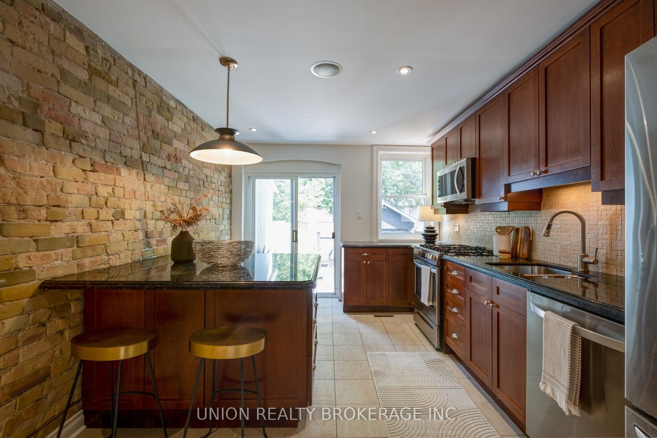 111 Coady Ave