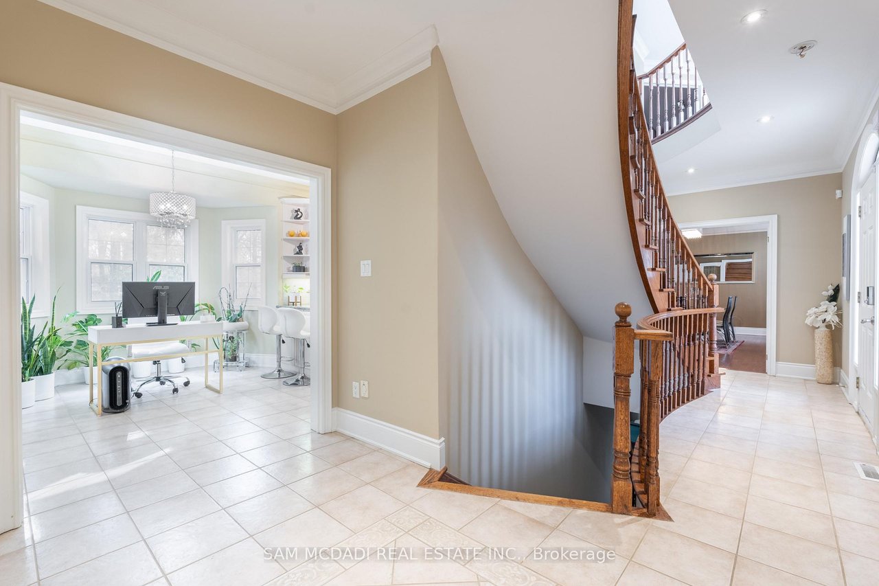 3248 Barchester Court
