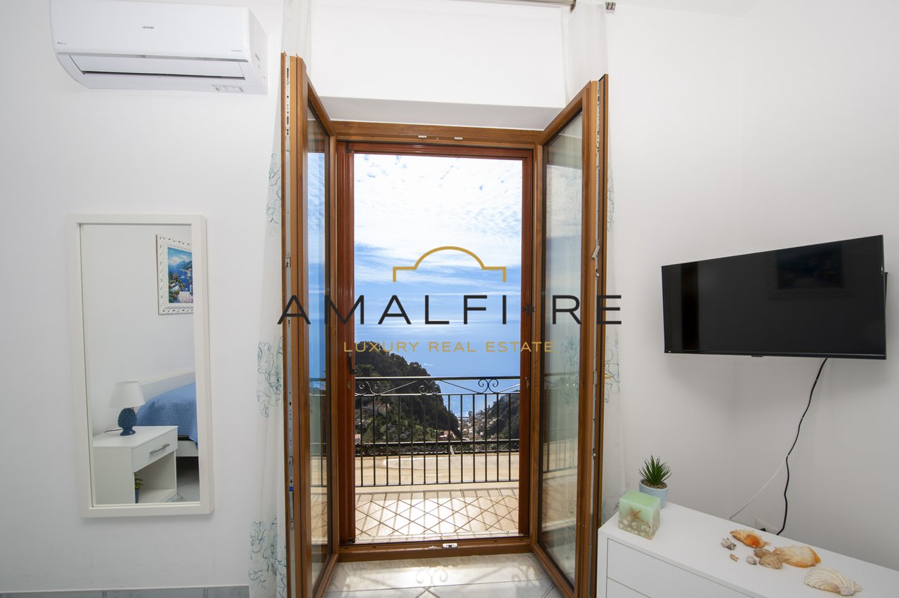B&B With Swimming Pool and Garden in Scala