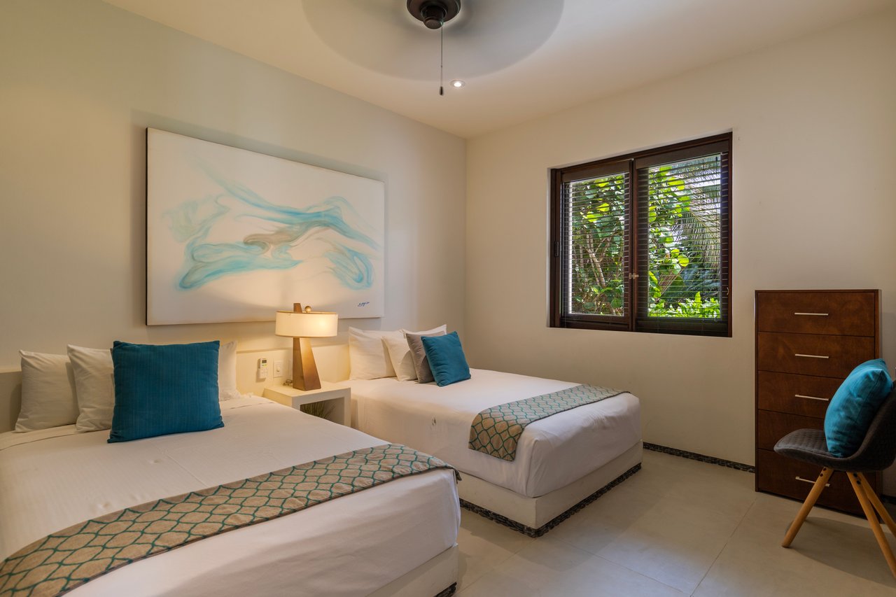 Marea Beachfront Villa C11