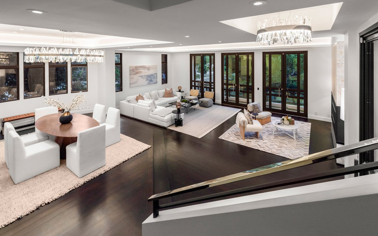 145 Channel Pointe Mall