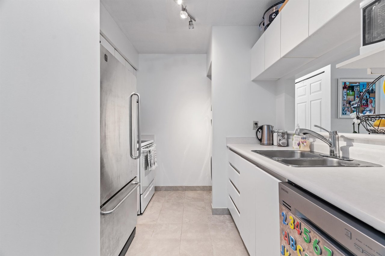 113-4990 Mcgeer Street, Vancouver