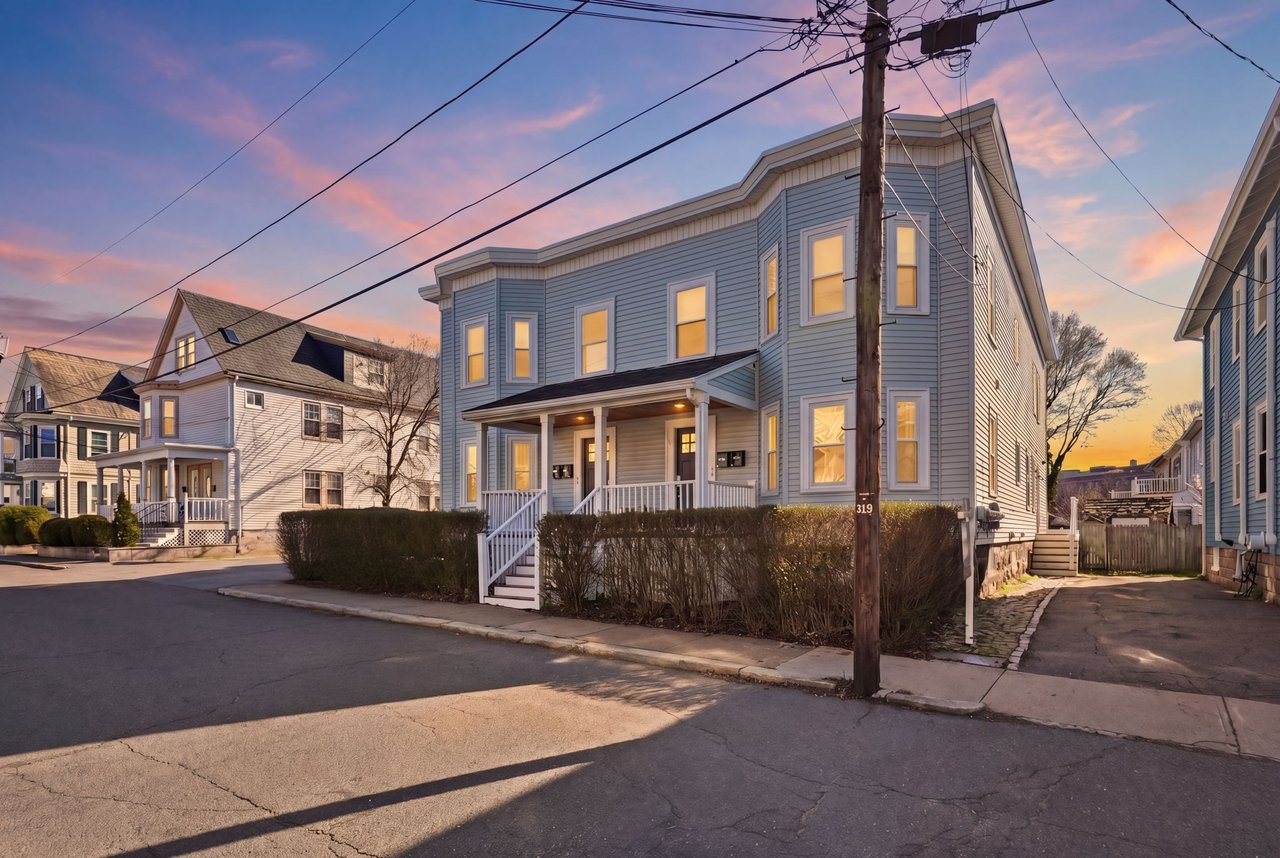 18 Phelps St #1 Salem, MA 