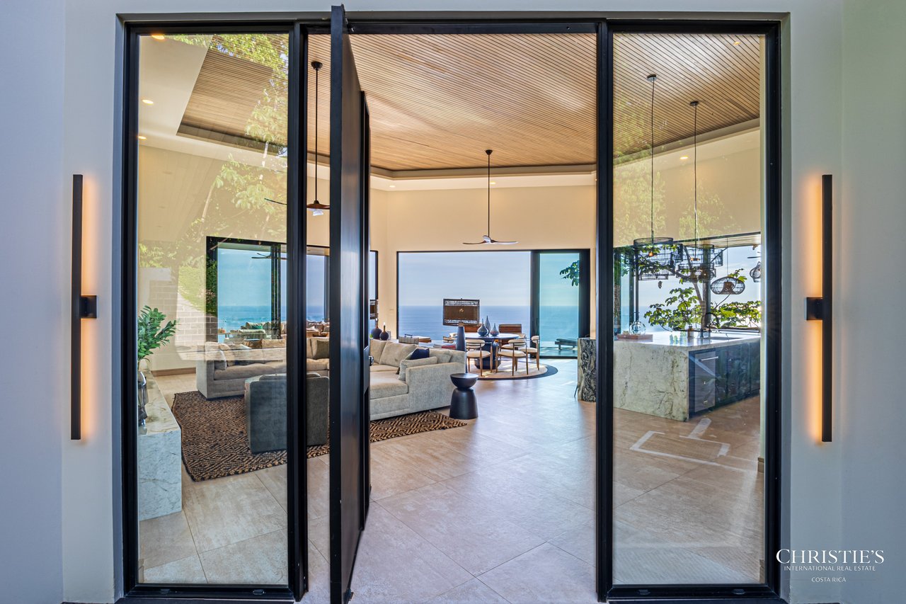 Luxury Estate in Escaleras- incredible ocean views 5.5 Acres