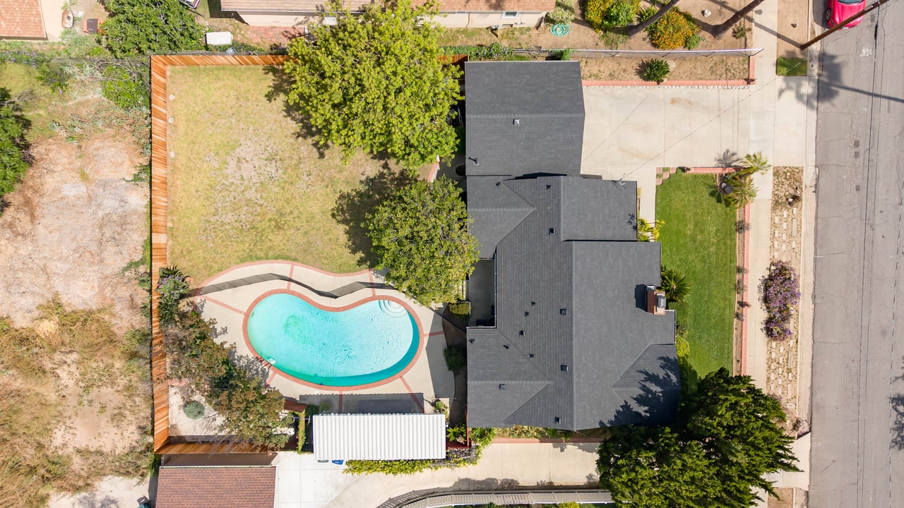 2429 Ganesha Avenue