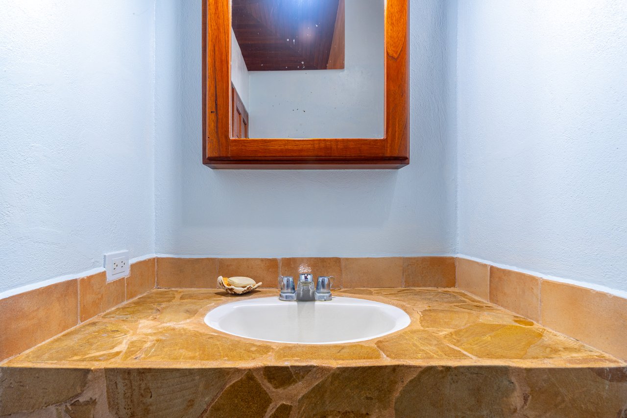 Castillo Puesta del Sol, Escalares - 