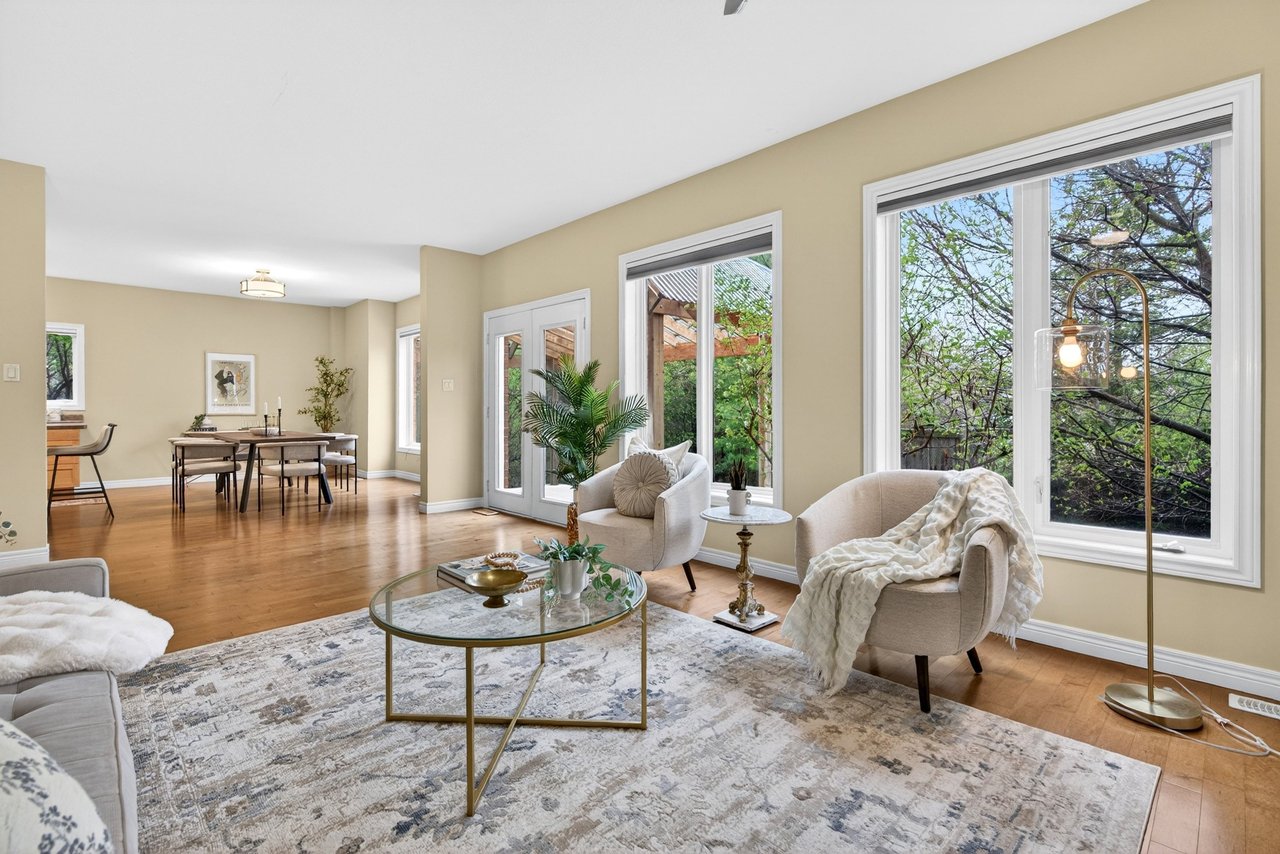 40 Maplevale Drive