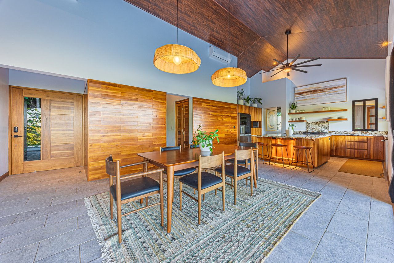 Beautiful Ocean View Casa Espiritu de la Jungla in Ojochal.  Accepting Bitcoin!