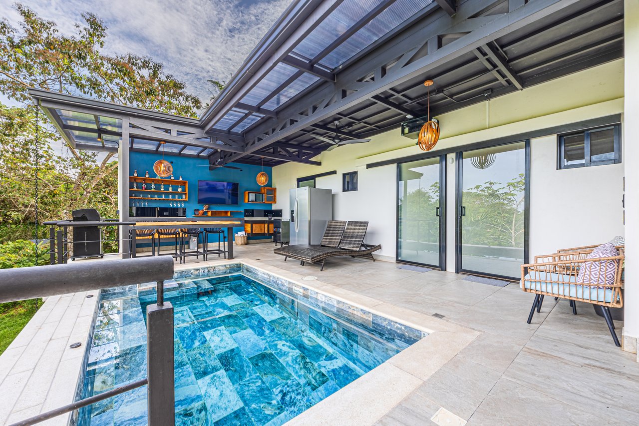Casa Palma – Brand New Luxury 4BR/4.5BA Home with Stunning Sunset Views in Quepos