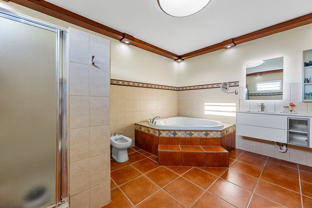 PR-132 #5 URB. MANSIONES DEL SUR