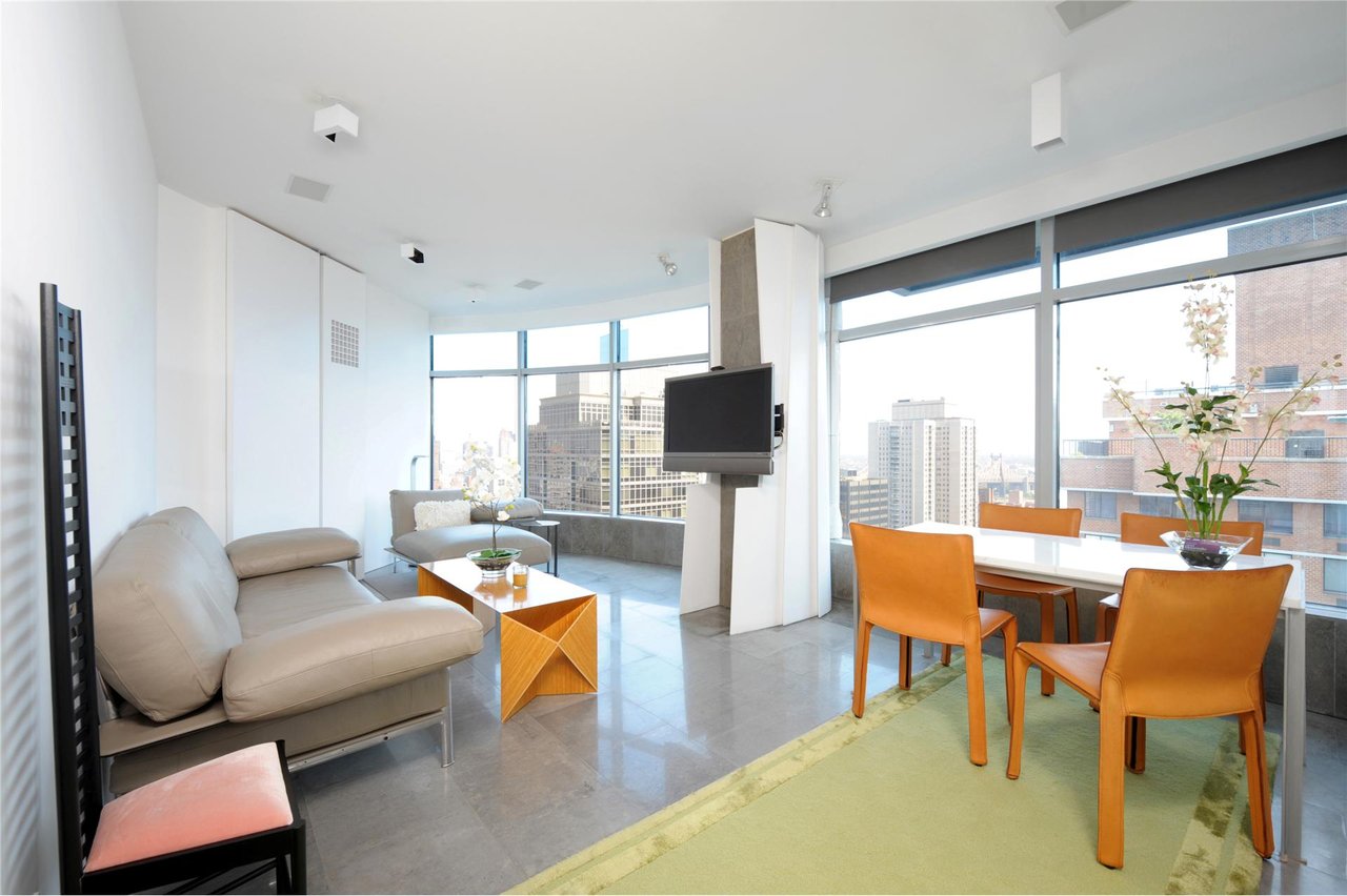 250 E 54th St, #34C