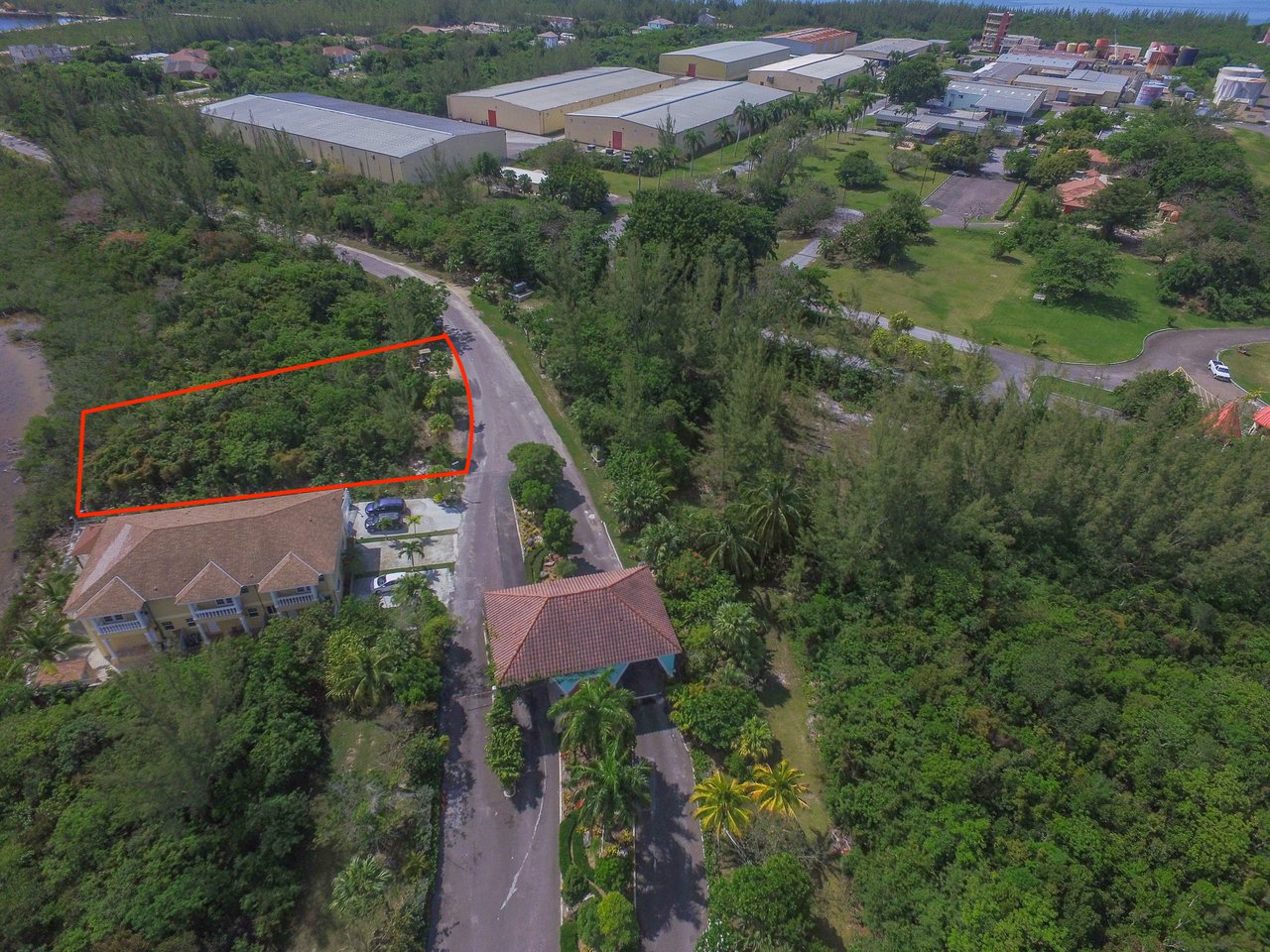 Lot #4 South Seas
