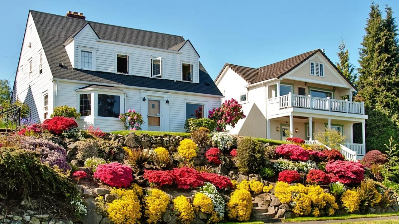 Why Spring Is the Perfect Time to Buy a Home on Long Island