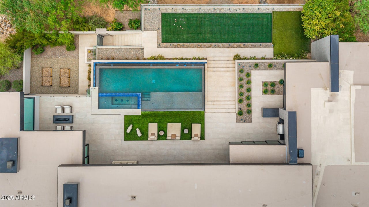 6149 E INDIAN BEND Road