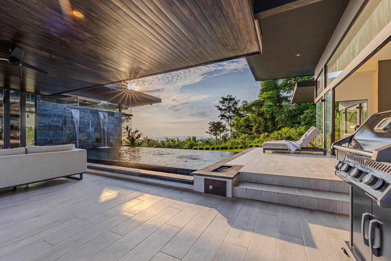 Modern Luxury Villa with Panoramic Ocean Views & Proven Rental Performance | Hills of Portalón