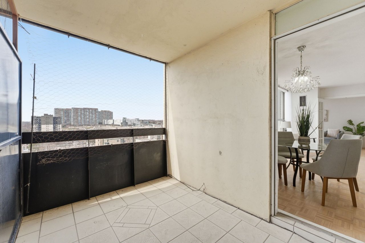 3170 Kirwin Ave 1010