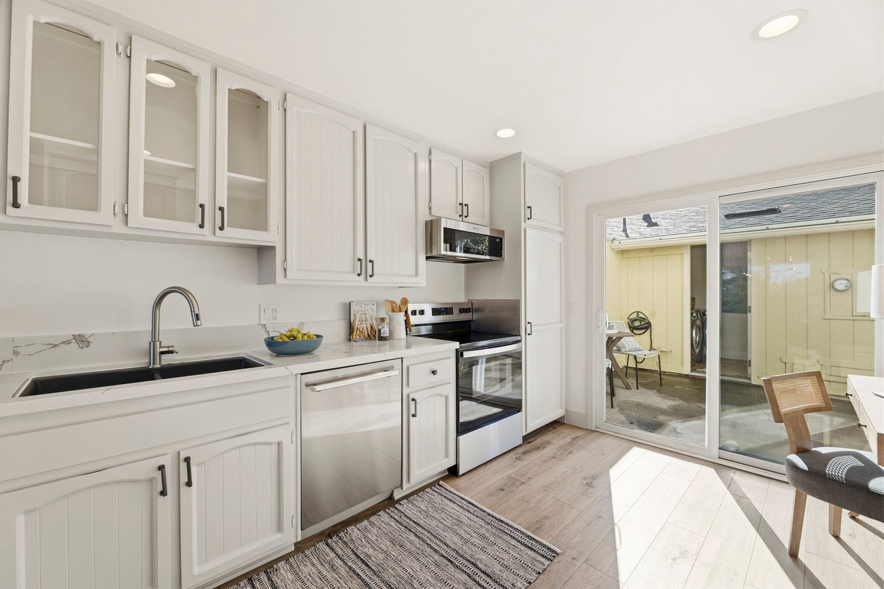 1838 Stonebrook Lane