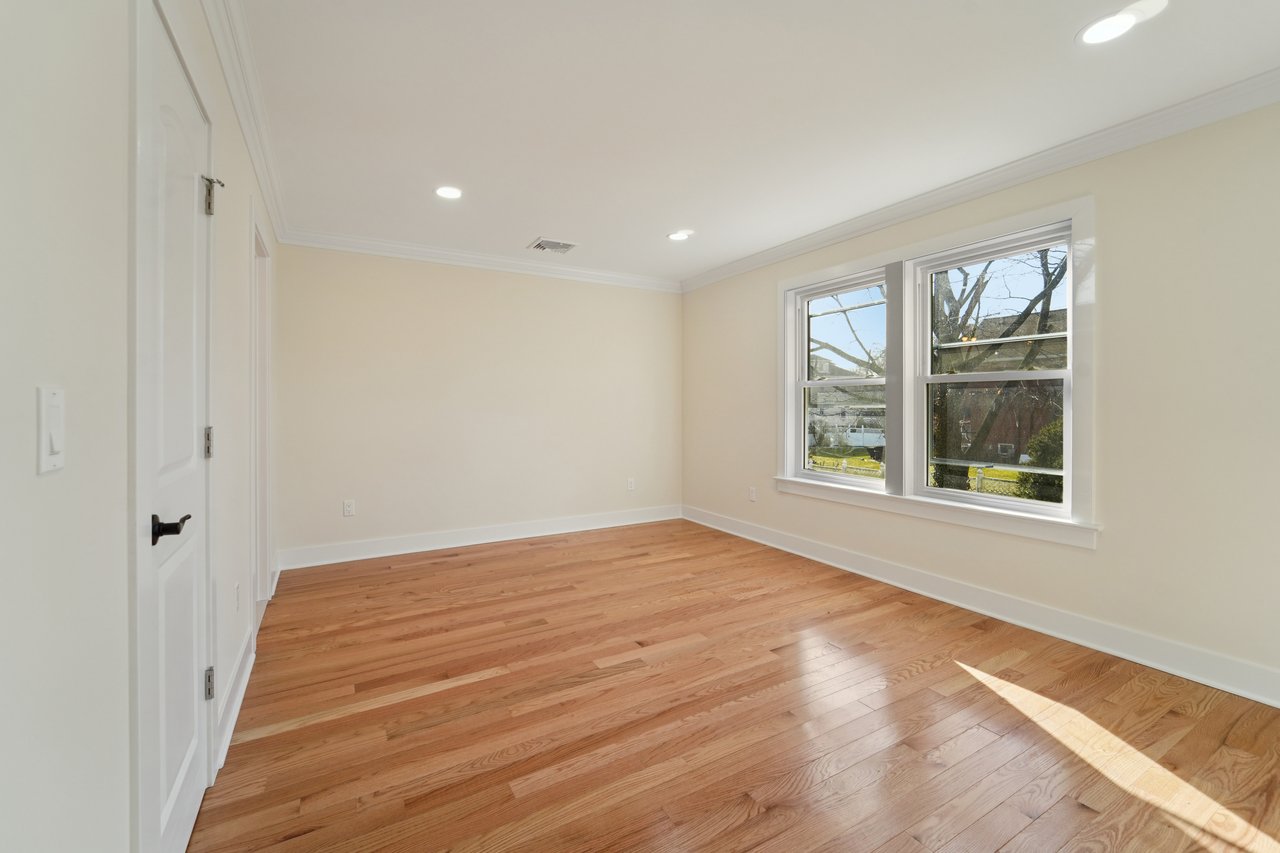 219 Mile Square Road