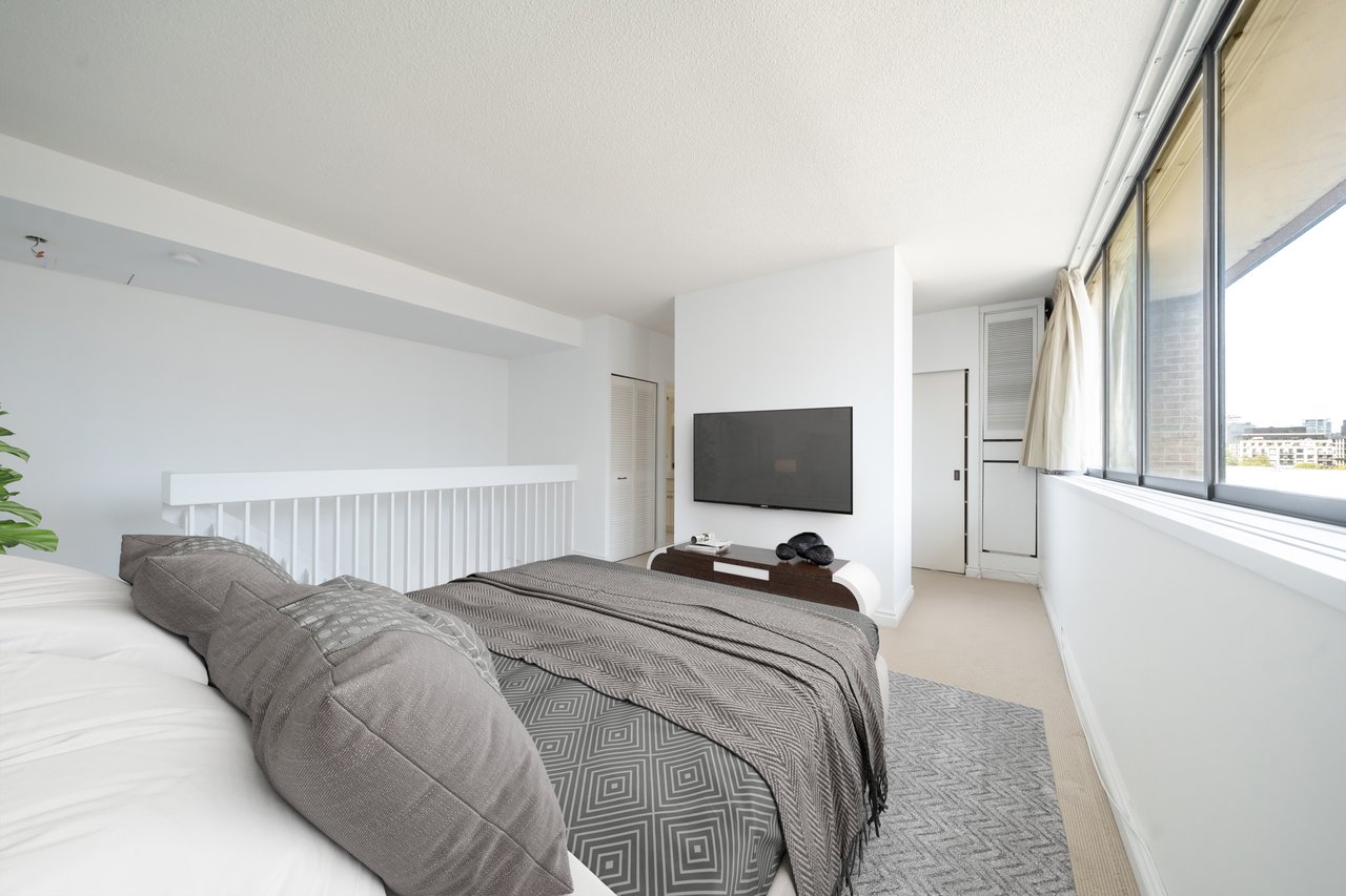 55a Avenue Rd #606