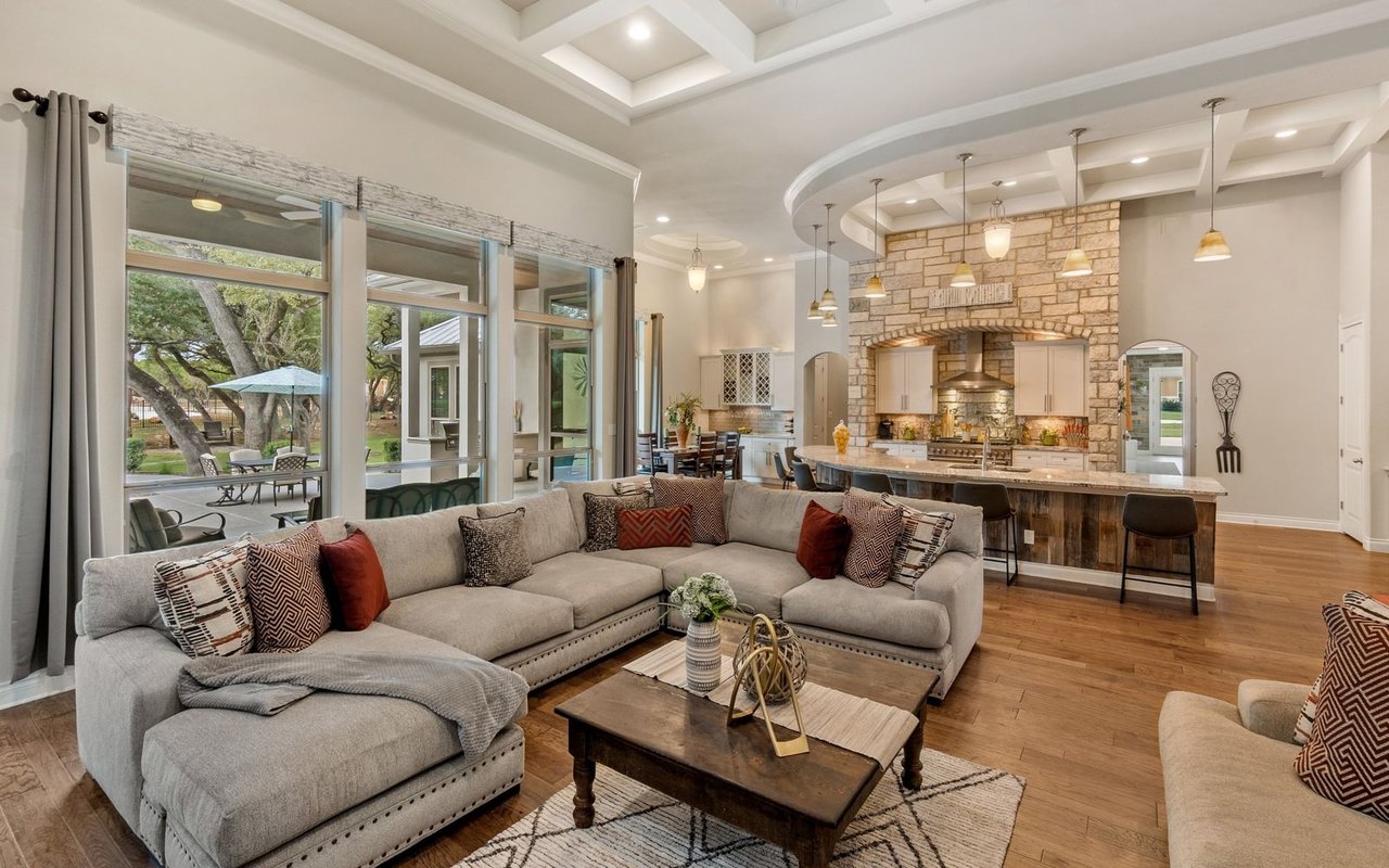 7 Expert Tips For Buying Your Dream Luxury Home