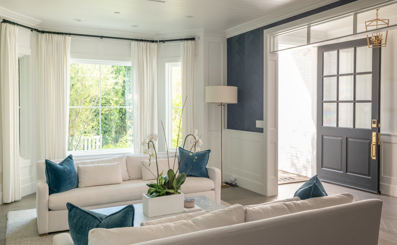 10439 Valley Spring Ln, Toluca Lake